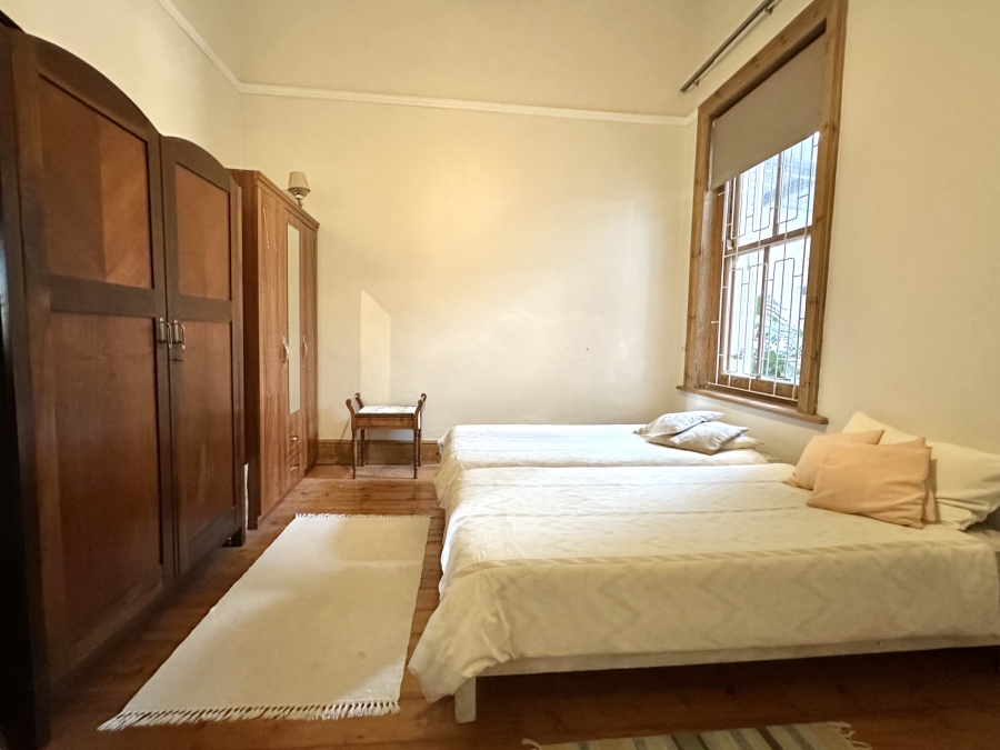 4 Bedroom Property for Sale in Bergzicht Western Cape